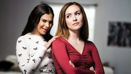 Violet Starr and Freya Parker